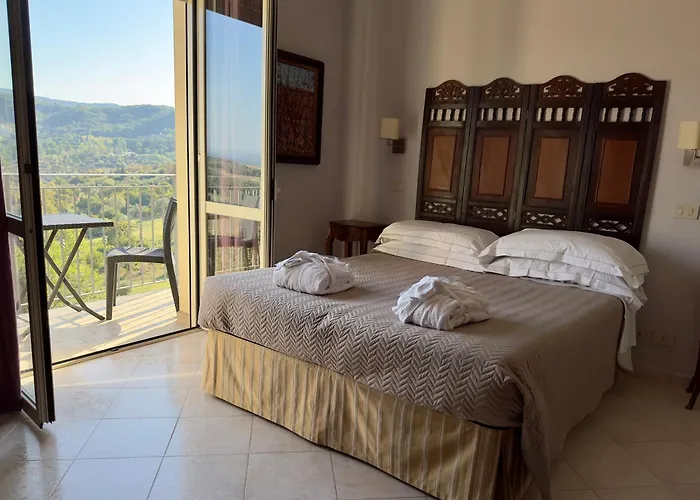 Arts Club Suite & Spa