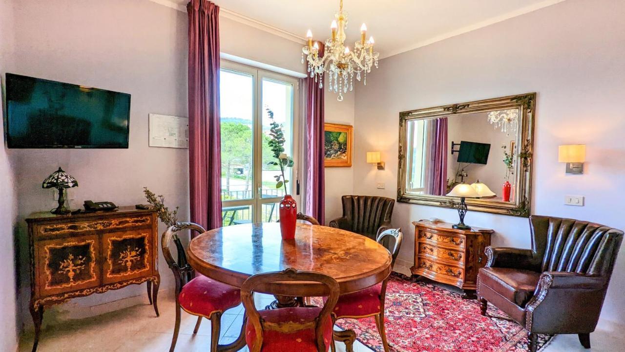 Arts Club & Hotel 3*